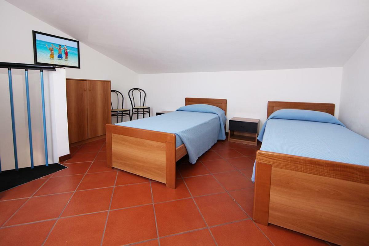 Aparthotel Elba Vip à Porto Azzurro Extérieur photo