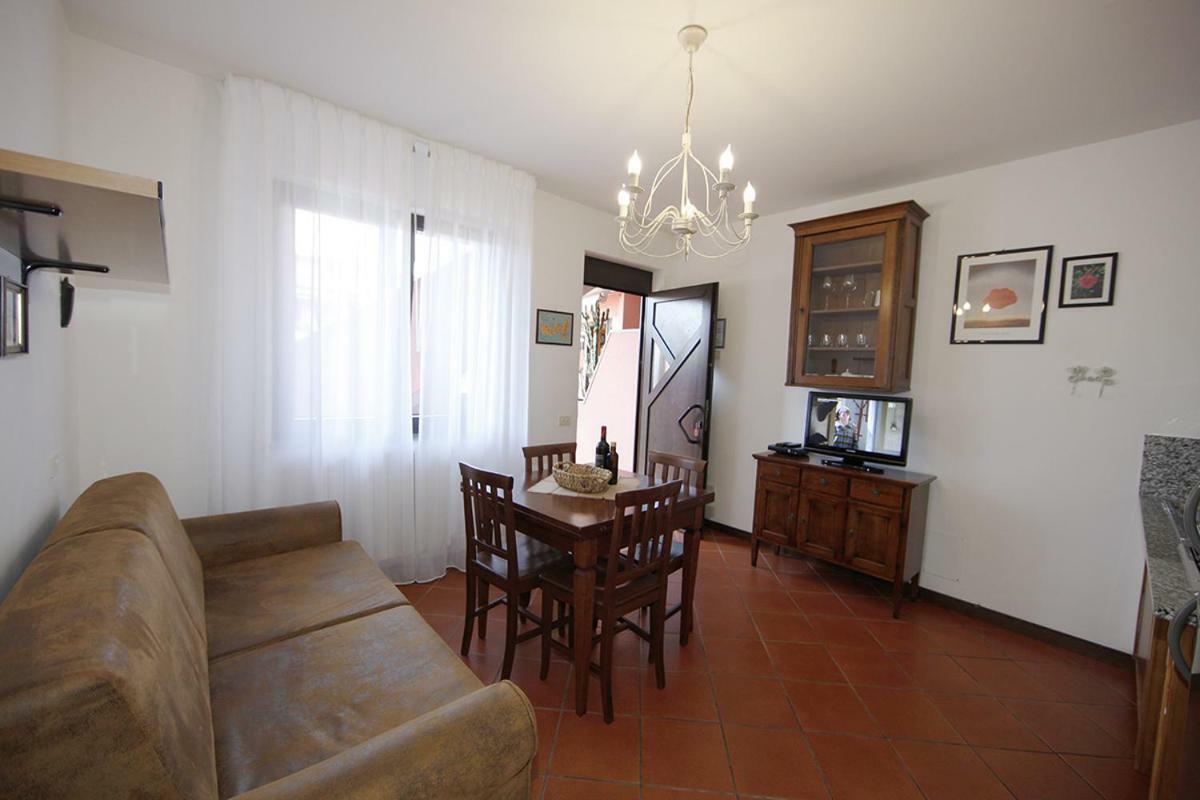 Aparthotel Elba Vip à Porto Azzurro Extérieur photo