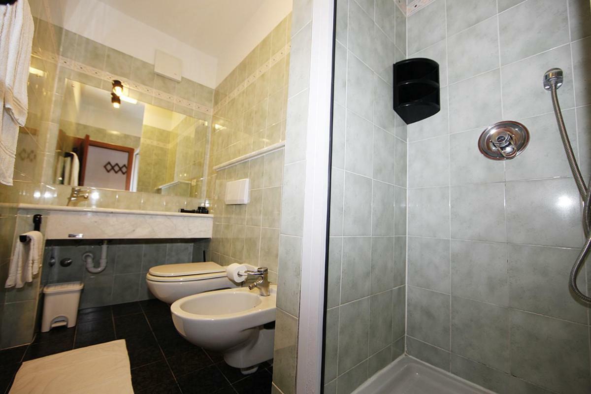 Aparthotel Elba Vip à Porto Azzurro Extérieur photo