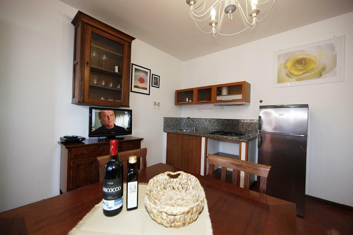 Aparthotel Elba Vip à Porto Azzurro Extérieur photo