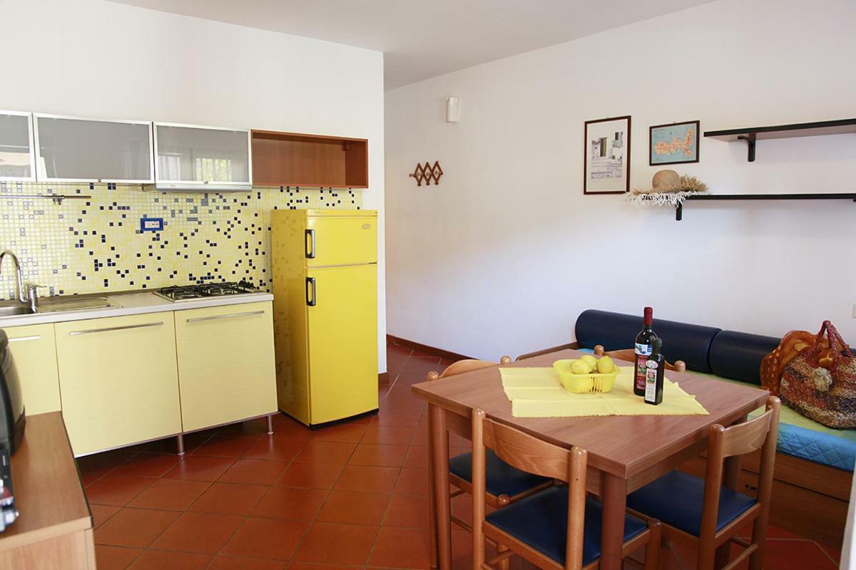 Aparthotel Elba Vip à Porto Azzurro Extérieur photo
